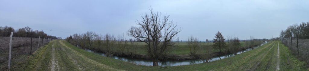 Za mlynom. Žitava. (r.2021/Canonsp.)