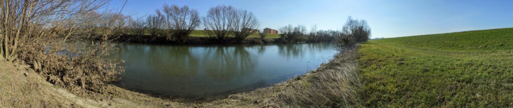 Výmenky. Rieka Nitra. (r.2021/Canonsp.)