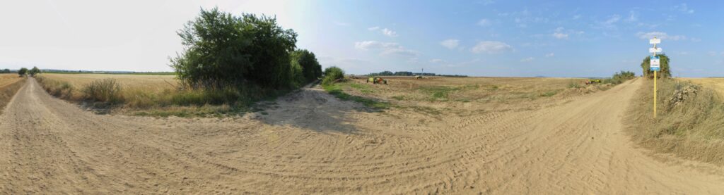 Pri váhe. Cyklistická trasa. (r.2021/Canonsp.)