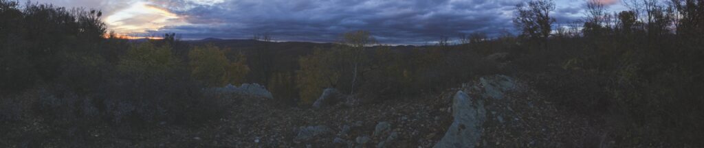 Skalka. Kamenný hrebeň. (r.2021/Canonsp.)